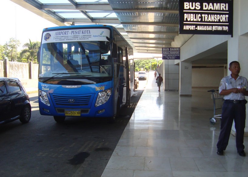 transportasi murah di makassar dari bandara sultan hasanudin ke pusat kota