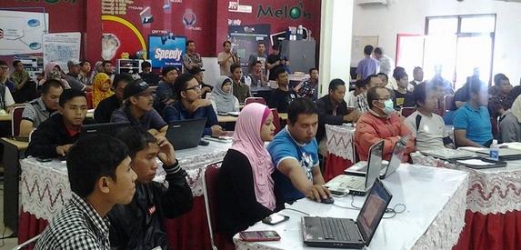 Kursus Internet Marketing Terbaik di Cikokol untuk yang sudah bosan kerja